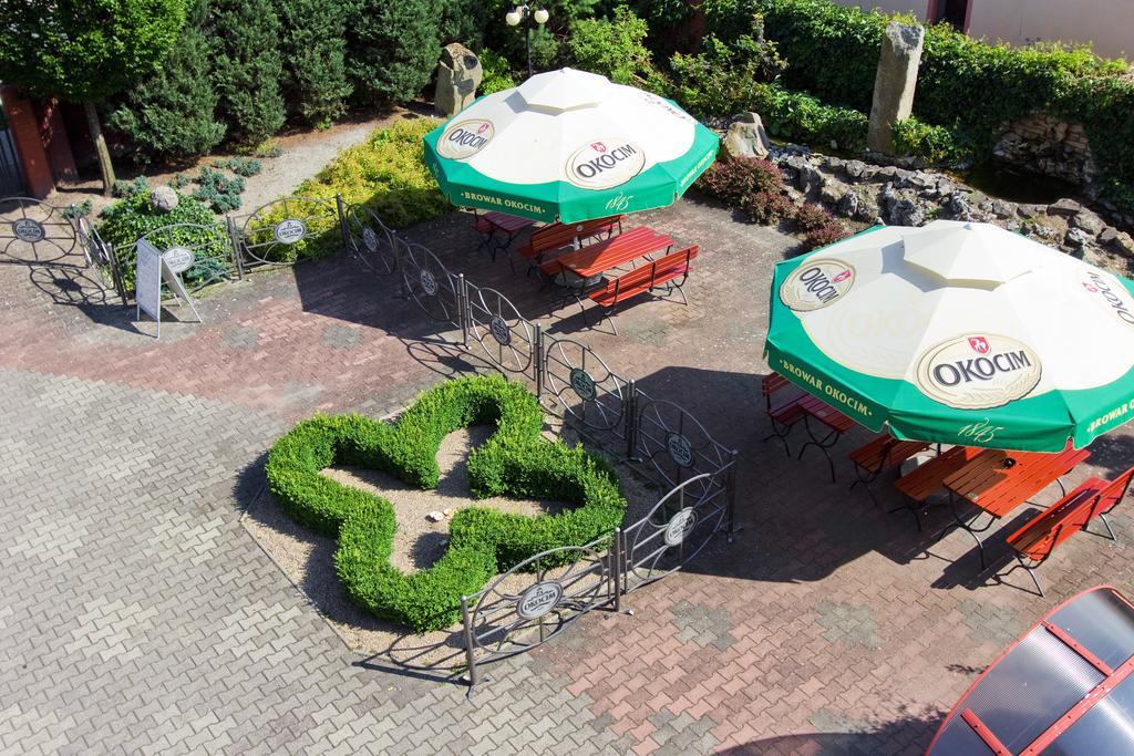 Hotel Margo Cedynia エクステリア 写真